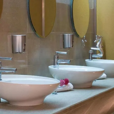 Al Mare Boutique Hotel