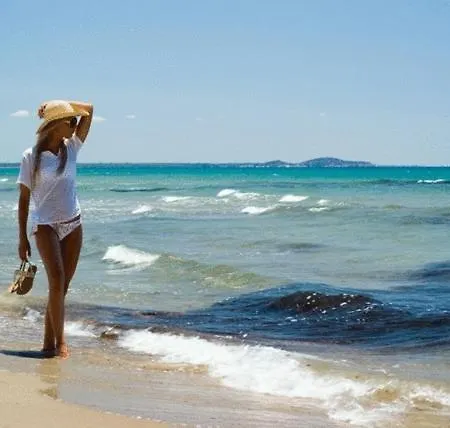 Al Mare Boutique 酒店 3*