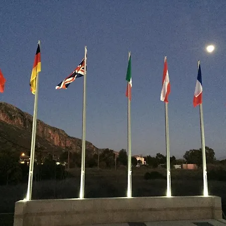 Al Mare Boutique 酒店